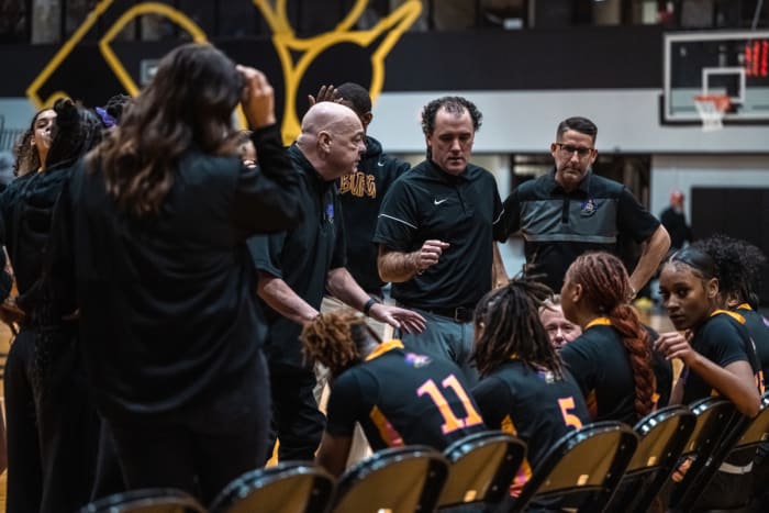 Marysville vs Reynoldsburg girls basketball 022523 Gabe Haferman9